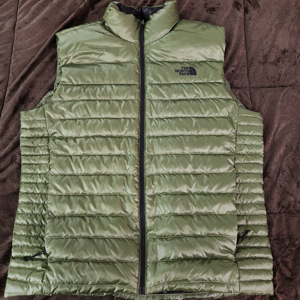The North Face Men's Green Puffer Vest